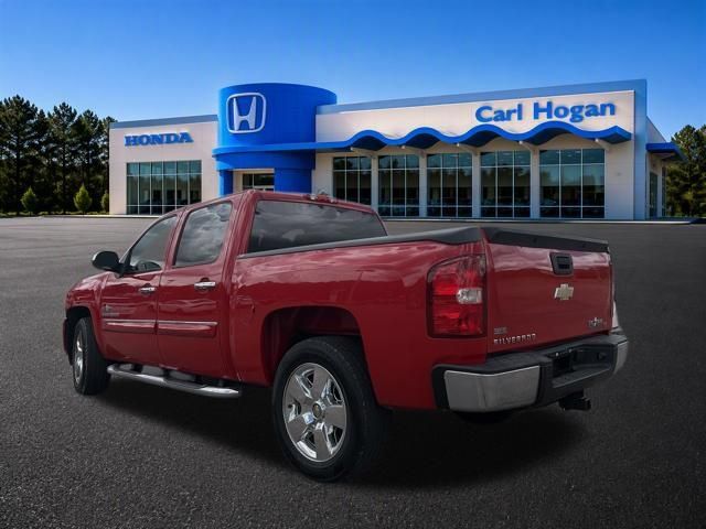 Used 2011 Chevrolet Silverado 1500 LT w/ Texas Edition RWD image 5