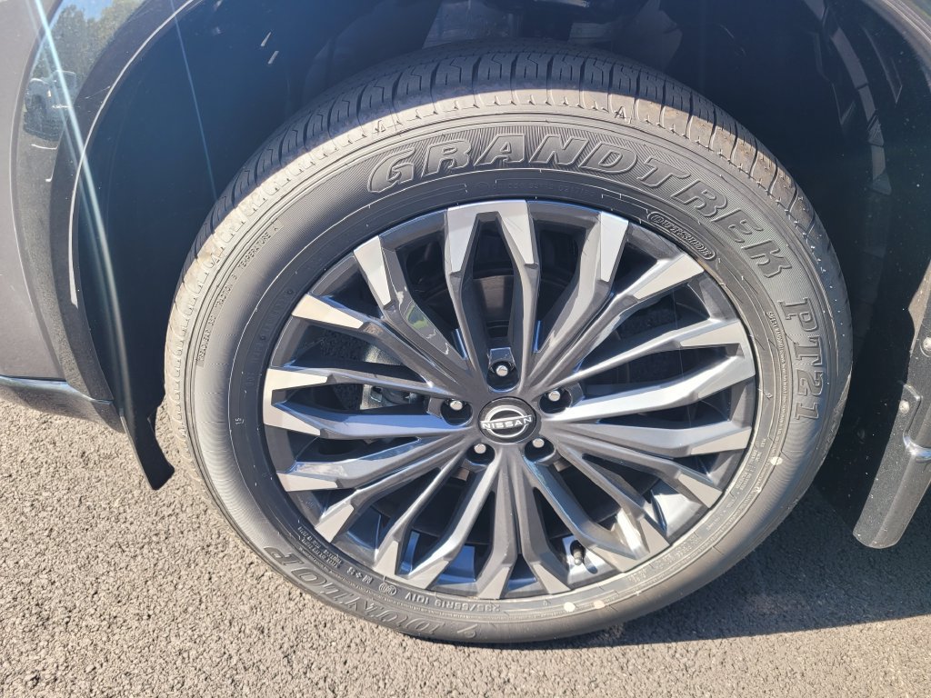 New 2026 Nissan Rogue Platinum AWD/4WD image 10