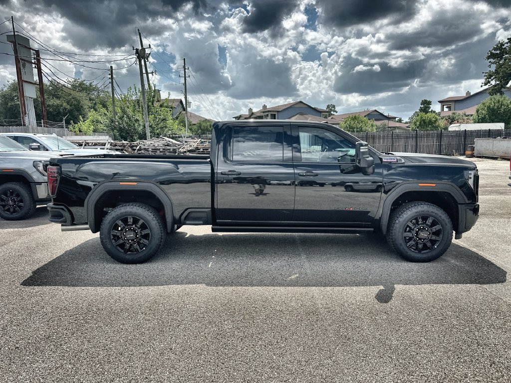 New 2026 GMC Sierra 2500 AT4 w/ AT4 Premium Plus Package AWD/4WD image 10