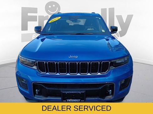 Used 2023 Jeep Grand Cherokee Overland w/ MOPAR Finishing Package AWD/4WD image 2