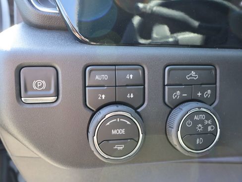 New 2026 Chevrolet Silverado 1500 LT Trail Boss w/ Convenience Package II AWD/4WD image 13