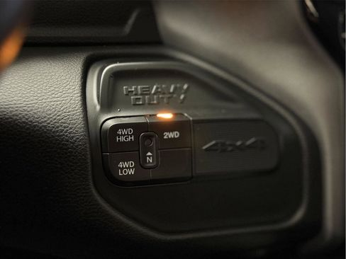 Used 2020 RAM 3500 Laramie image 37