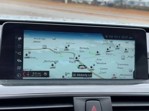 Used 2018 BMW 430i Convertible image 25