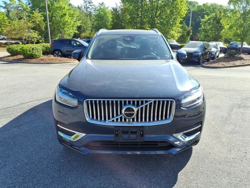 Certified 2023 Volvo XC90 B5 Plus w/ Protection Package Premier AWD/4WD image 10