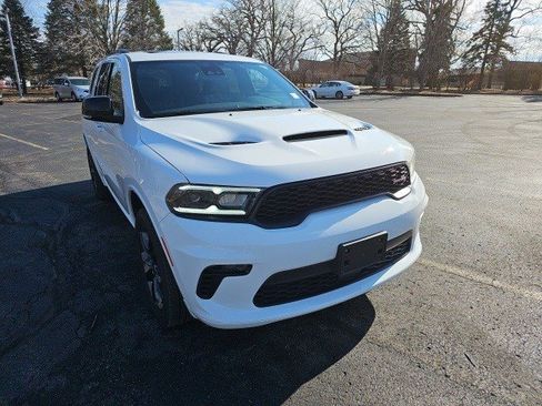 Used 2023 Dodge Durango GT image 7
