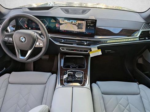 Used 2026 BMW X5 sDrive40i w/ Premium Package RWD image 15