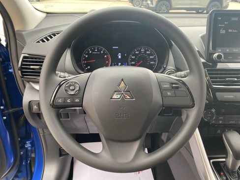 New 2026 Mitsubishi Eclipse Cross LE image 5