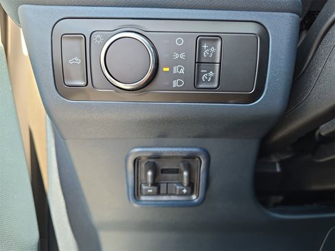 New 2025 Ford Maverick XLT w/ XLT Luxury Package image 21