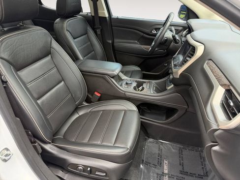 Used 2022 GMC Acadia Denali w/ Denali Ultimate Package AWD/4WD image 24