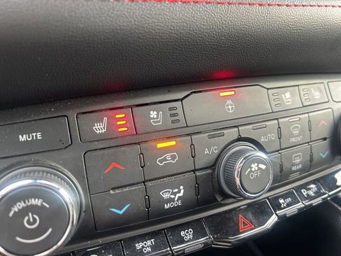 Certified 2024 Dodge Durango GT AWD/4WD image 15
