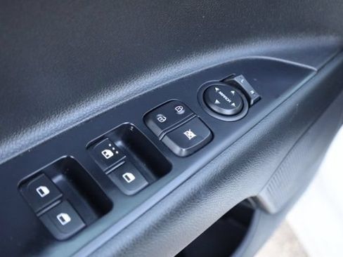 Used 2020 Kia Rio LX FWD image 23