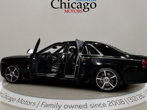 Used 2014 Rolls-Royce Ghost image 9