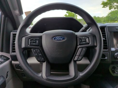 Used 2019 Ford F150 XL w/ Equipment Group 101A Mid RWD image 18