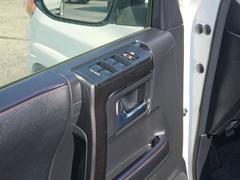 Used 2024 Toyota 4Runner TRD Off-Road image 15