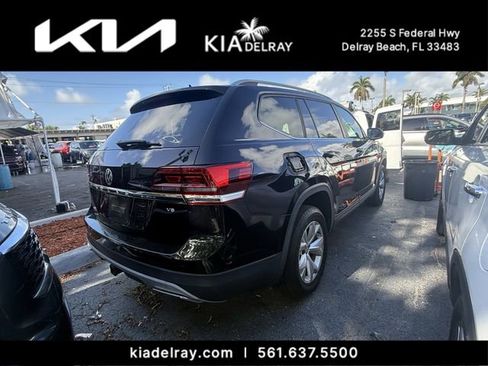 Used 2018 Volkswagen Atlas SE image 2