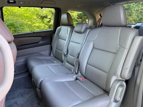 Used 2015 Honda Odyssey EX-L image 25