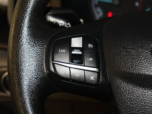 Used 2020 Ford Transit 350 XLT image 21