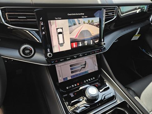 New 2026 Jeep Grand Wagoneer L Summit AWD/4WD image 20