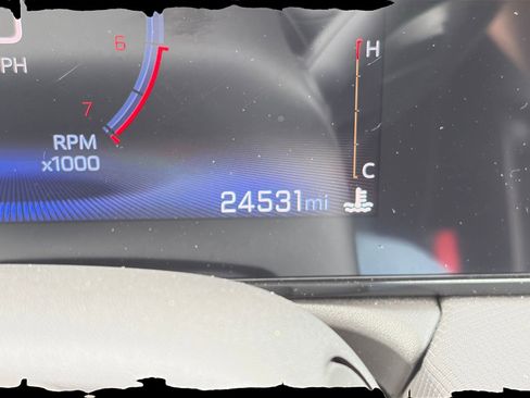 Used 2025 Chevrolet TrailBlazer LT FWD image 37