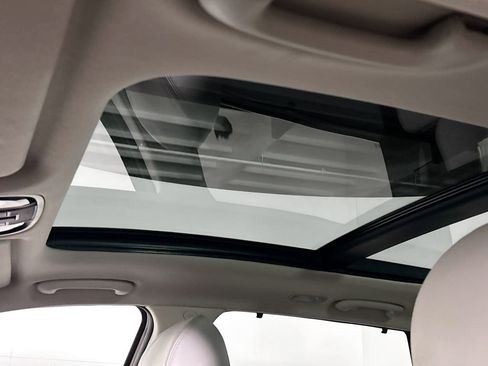 Used 2018 Kia Sorento SX image 20