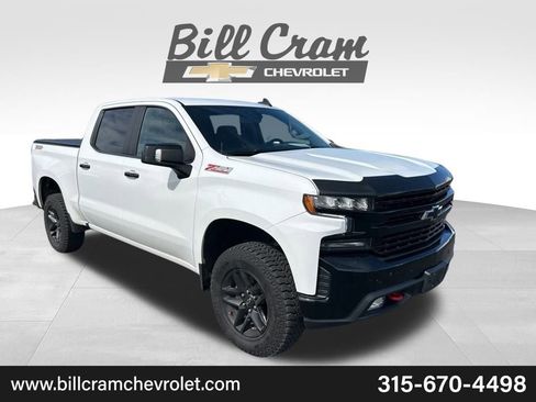 Used 2021 Chevrolet Silverado 1500 LT Trail Boss w/ Convenience Package II image 31