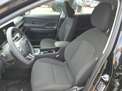 New 2026 Hyundai Kona SE image 16