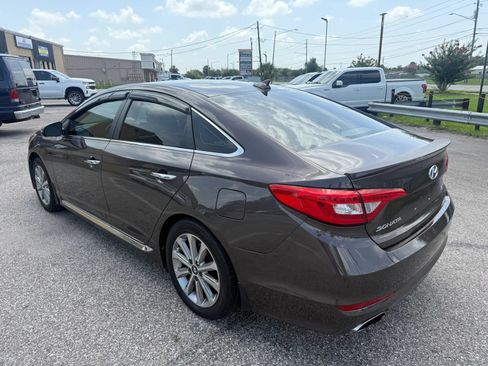 Used 2017 Hyundai Sonata Limited FWD image 3