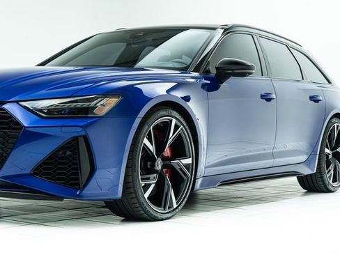 Used 2023 Audi RS 6 w/ Executive Package AWD/4WD image 9