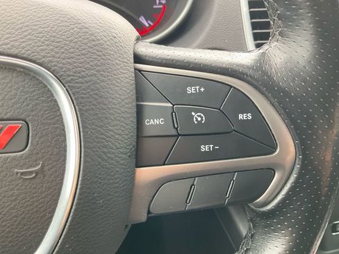 Used 2020 Dodge Durango SXT image 28