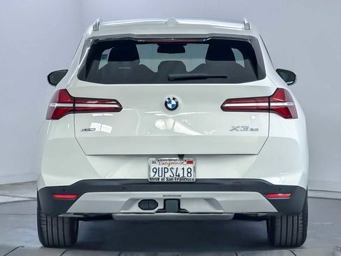 Used 2025 BMW X3 xDrive30i w/ Premium Package image 7