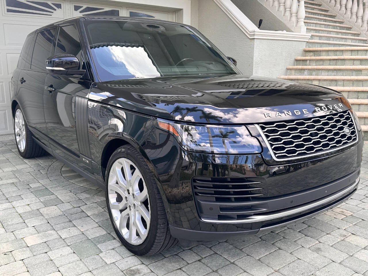 Used 2019 Land Rover Range Rover Long Wheelbase Supercharged AWD/4WD image 29