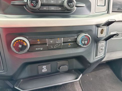 Used 2023 Ford F150 XLT RWD image 19