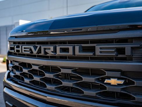 Used 2024 Chevrolet Silverado 1500 Custom RWD image 13