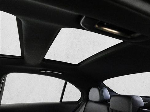 Used 2024 Mercedes-Benz C 300 4MATIC Sedan image 21