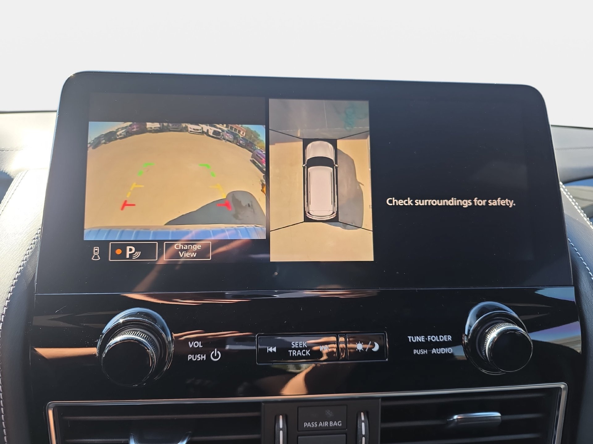 Certified 2023 INFINITI QX80 Sensory w/ All-Season Package AWD/4WD image 24