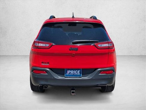 Used 2017 Jeep Cherokee High Altitude AWD/4WD image 7