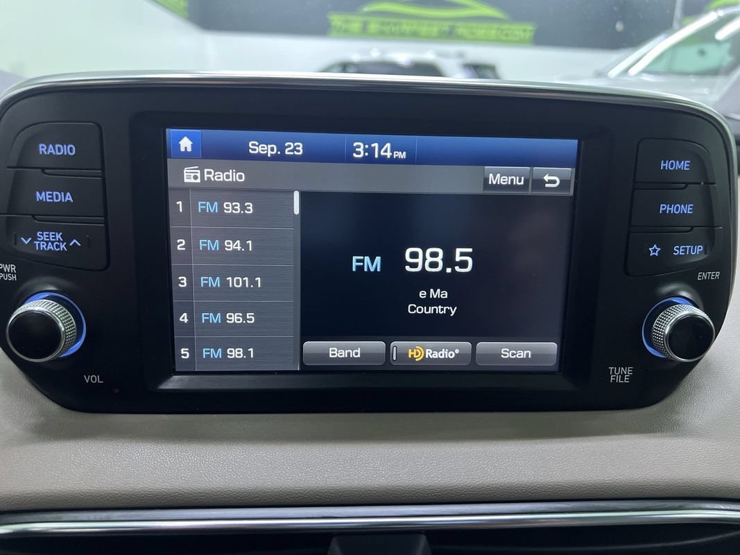 Used 2019 Hyundai Santa Fe Limited AWD/4WD image 21