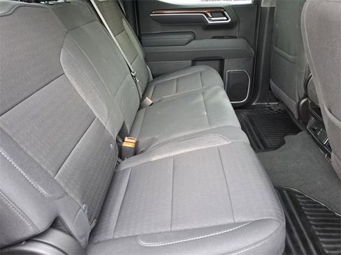 Used 2025 Chevrolet Silverado 1500 LT image 25