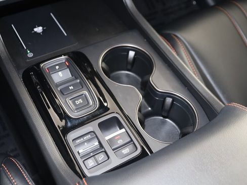 Used 2023 Honda Pilot TrailSport image 36