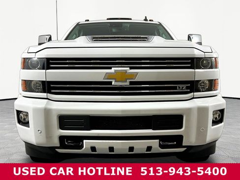 Used 2018 Chevrolet Silverado 2500 LTZ w/ Duramax Plus Package AWD/4WD image 2