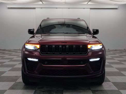 New 2026 Jeep Grand Cherokee L Limited AWD/4WD image 7