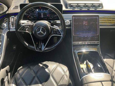 Used 2024 Mercedes-Benz Maybach S 680 4MATIC image 2