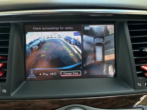 Used 2017 Nissan Armada Platinum w/ Captain Seat Package image 33