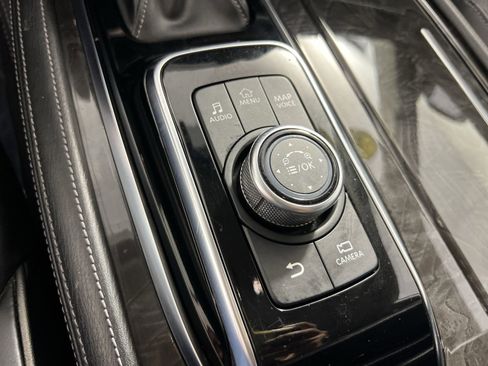 Used 2024 INFINITI QX80 Luxe image 34