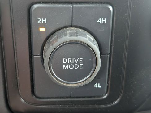 Used 2025 Ford F250 XLT AWD/4WD image 21