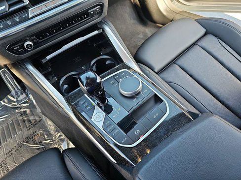 Certified 2023 BMW X5 sDrive40i w/ Executive Package image 26