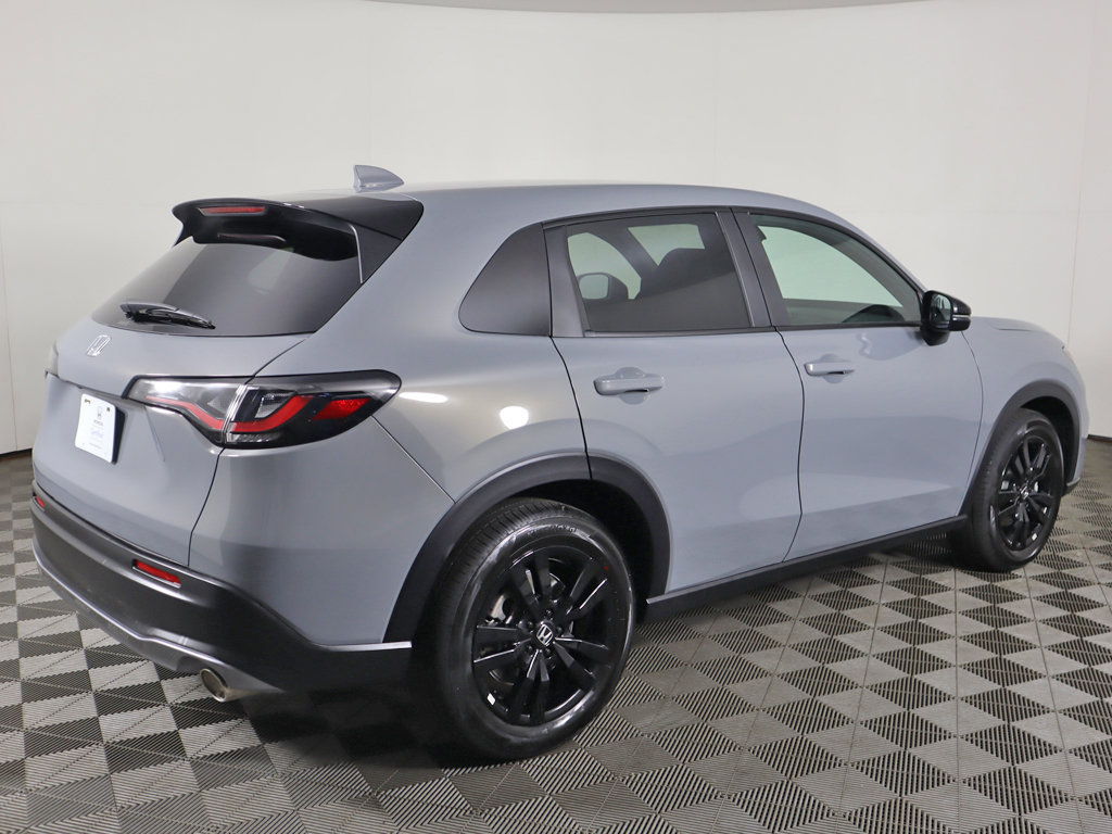 Certified 2026 Honda HR-V Sport image 9