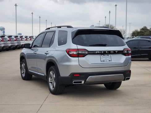 New 2026 Honda Pilot EX-L image 4