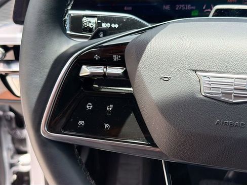 Used 2024 Cadillac Lyriq Sport AWD/4WD image 37