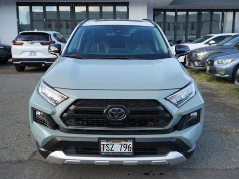 Used 2019 Toyota RAV4 Adventure AWD/4WD image 4